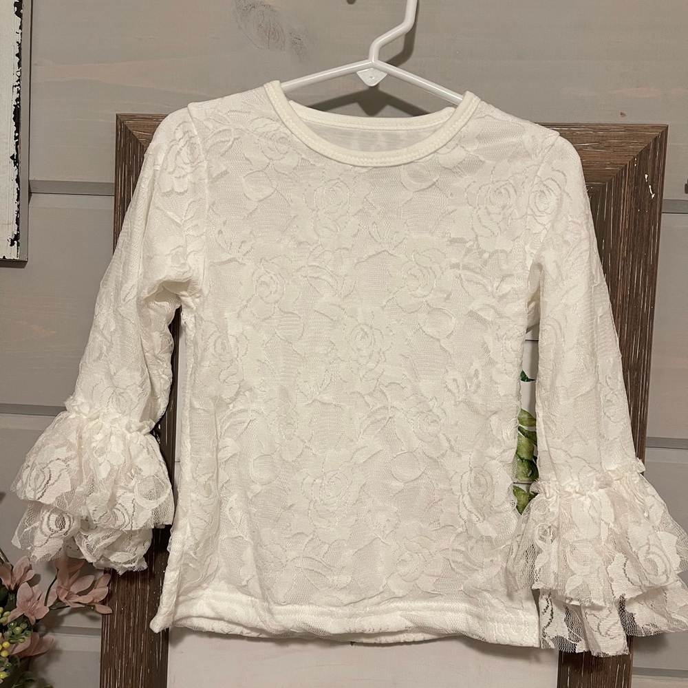 Girls White lace long sleeve shirt